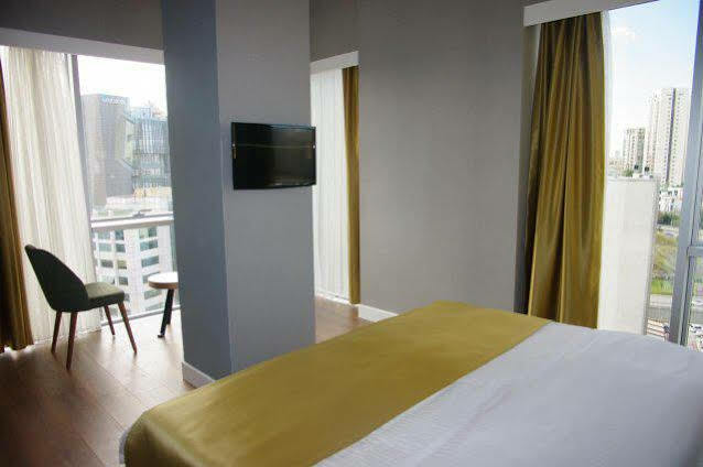 Atacity Hotel อิสตันบูล ภายนอก รูปภาพ