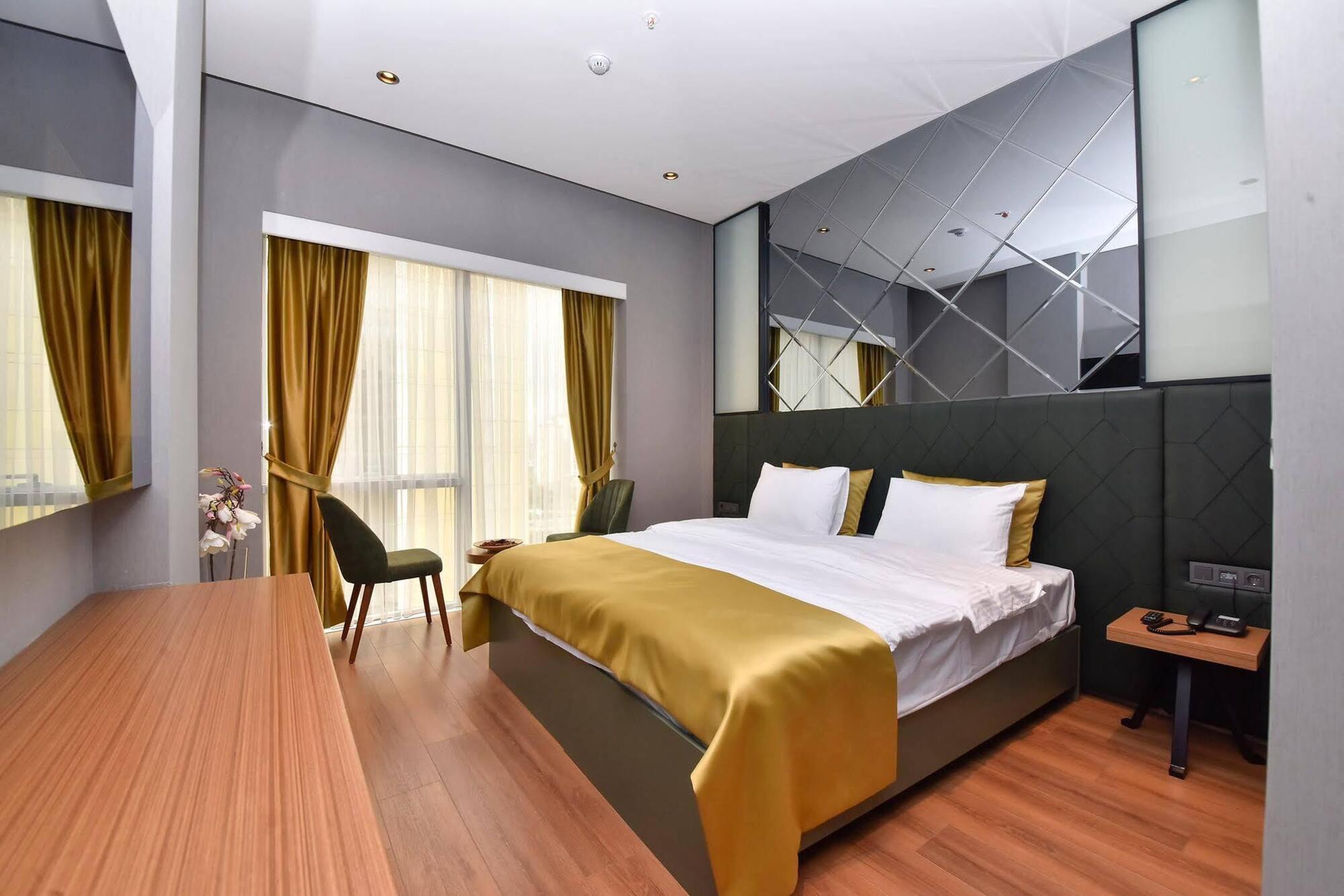 Atacity Hotel อิสตันบูล ภายนอก รูปภาพ